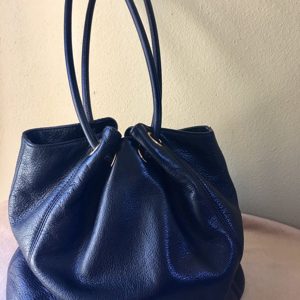 Michael Kors Black Leather Camden Satchel - Picture 4 of 8